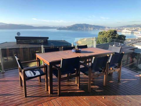 The Perfect Stop Over Wellington Exteriör bild