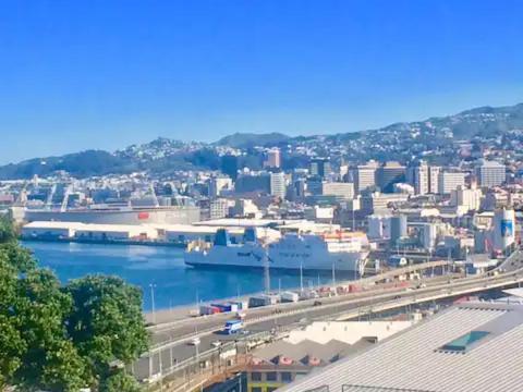 The Perfect Stop Over Wellington Exteriör bild